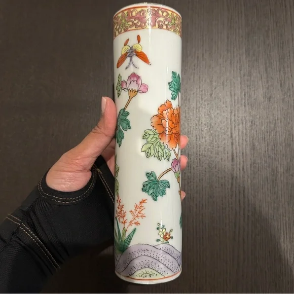 Vintage Oriental Asian Multicolor Artwork Cylindrical Round Vase 8” Tall approx. - Picture 4 of 11